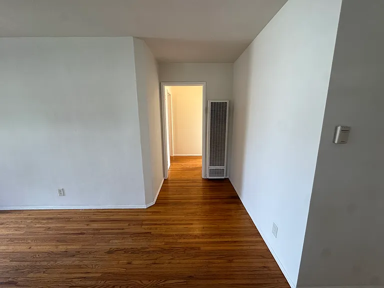 5210 E Broadway #A — Photo 6