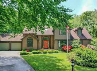 51 Ortner Dr, Westbrook, CT 06498