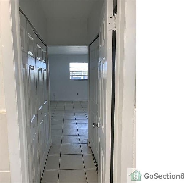 1st image of 1370 NE 119th St APT 14