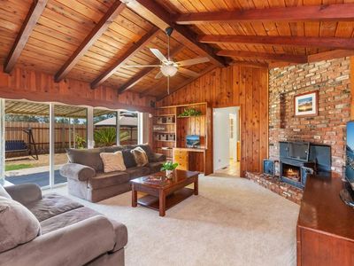 2438 Bernardo Ave, Escondido, CA, 92029