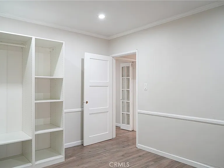 6343 Livia Ave — Photo 12