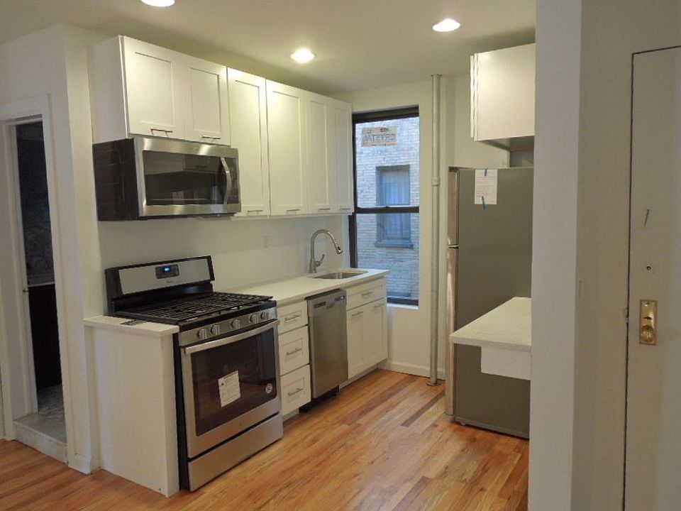 1st image of 267 Lincoln Pl APT 2B