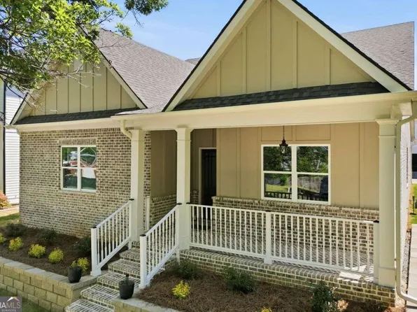 2107 E Haven Dr, Covington, GA 30014