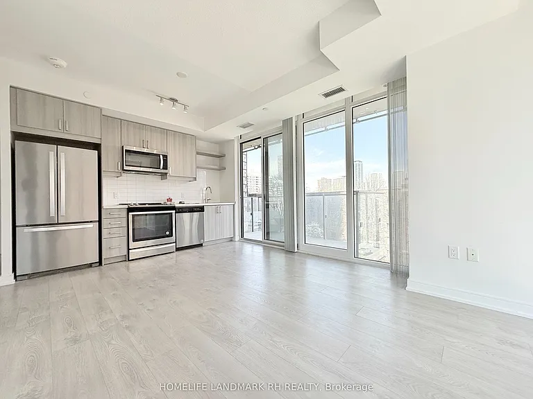 50 Wellesley St E #608 — Photo 5