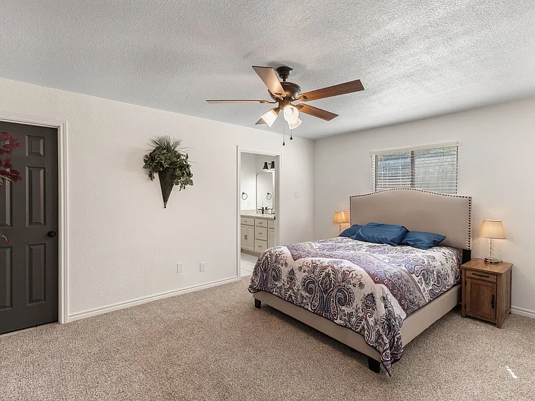 110 Forest Cir — Photo 25