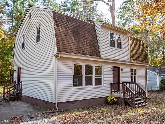 5th image of 615 Lake Caroline Dr