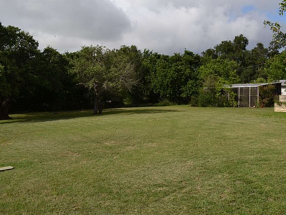 3rd image of 1502 Sherrard