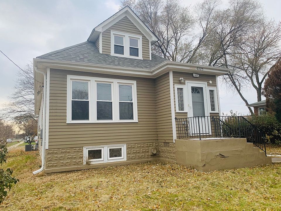 1st image of 6225 W 87th St