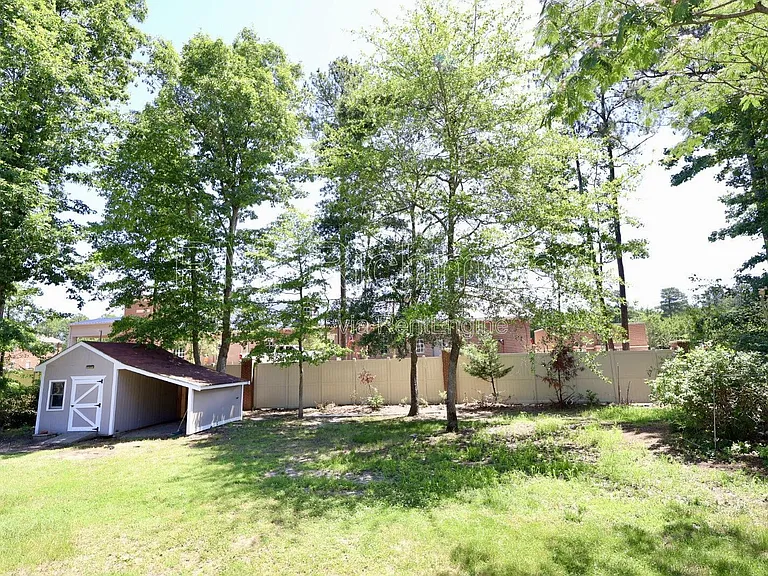 9713 Pampas Dr — Photo 42