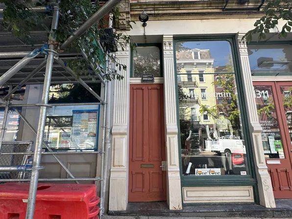 1309-11 Main St, 1309-11 Main St #201, Cincinnati, OH 45202