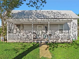 406 Eagle Dr, Eddy, TX 76524