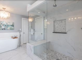 18 Victoria St #B, Portland, ME 04103