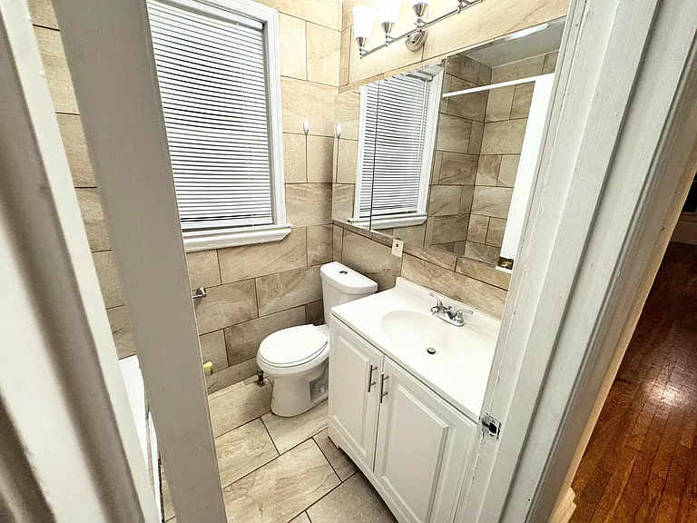 125 W Bodley Ave #1W — Photo 32