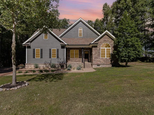 30 China Berry Ln, Youngsville, NC 27596