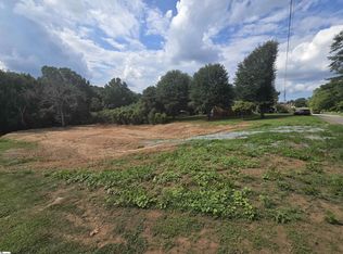 10 Boggs Dr, Liberty, SC 29657