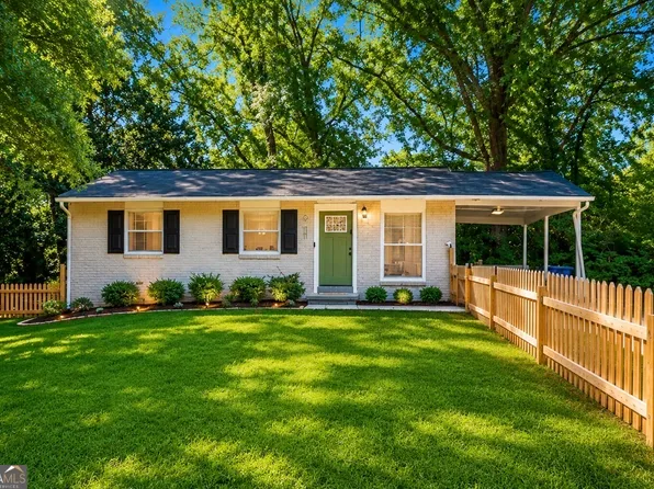 3560 Fairlane Dr NW, Atlanta, GA 30331