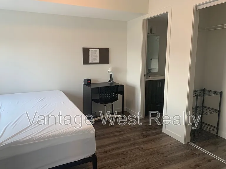 625 Academy Way #226 — Photo 7