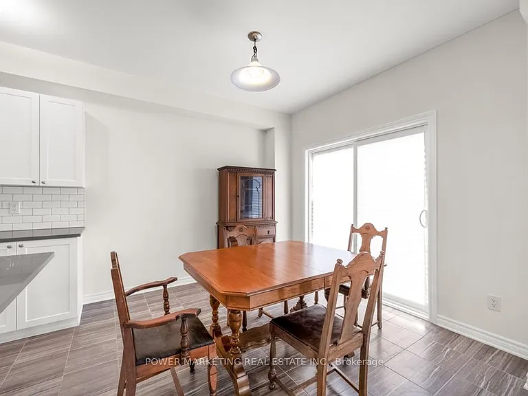 69 Defence St — Photo 17
