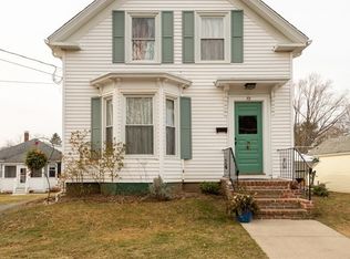 72 Washington St, Ipswich, MA 01938