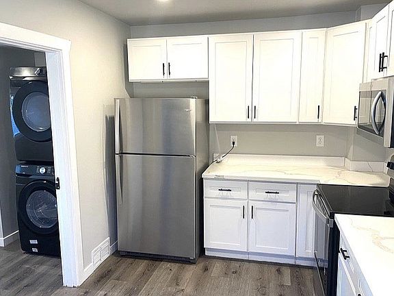 4th image of 4520 E C St