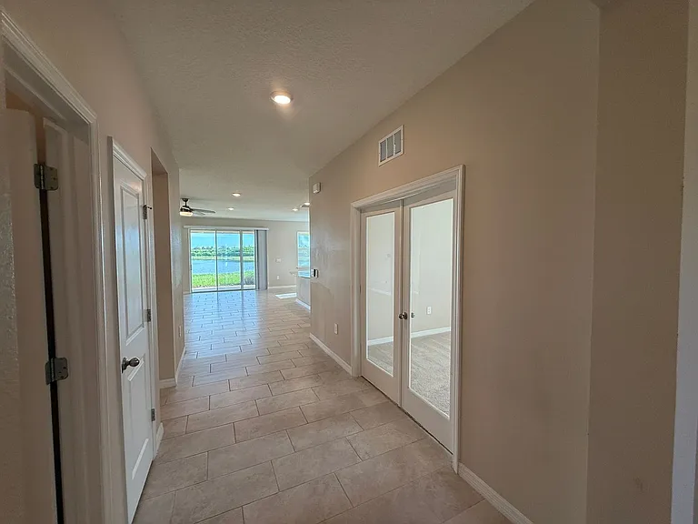 5740 Woodland Sage Dr — Photo 33