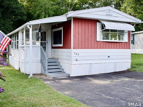 2nd image of 123 Stephen Drive