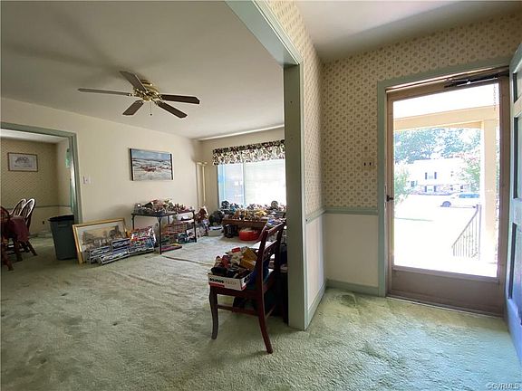 2nd image of 2304 Pleasant Run Dr