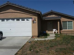 275 S Susan Ave, Kerman, CA 93630