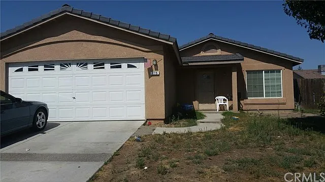275 S Susan Ave photo 1