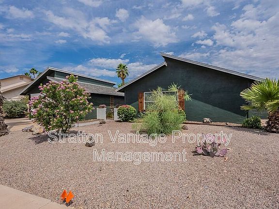 2nd image of 1332 W Medina Ave