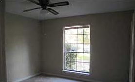 5th image of 5291 Brookhollow Dr