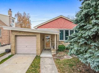 5751 S Newcastle Ave, Chicago, IL