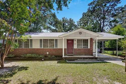 2900 Holt Dr Photo 1