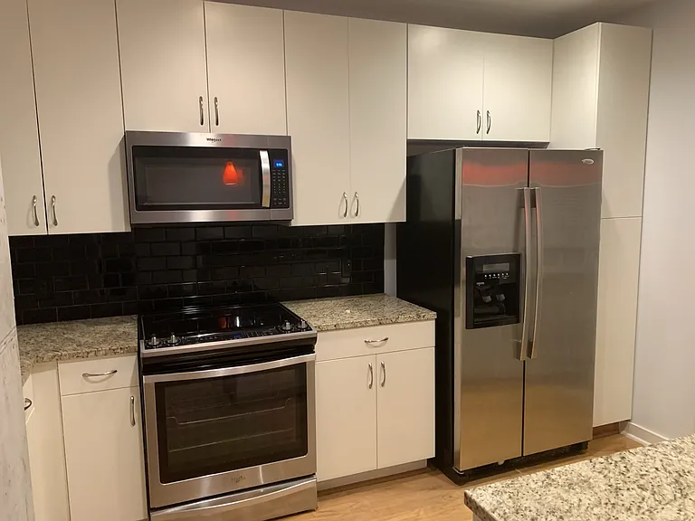 301 Demonbreun St #1610 — Photo 4