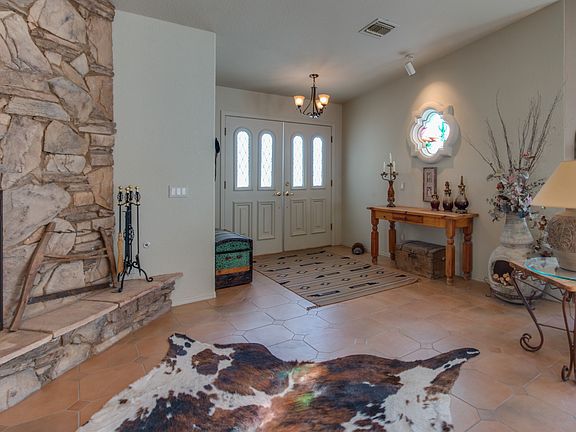 4th image of 3595 Desert Rose Ln