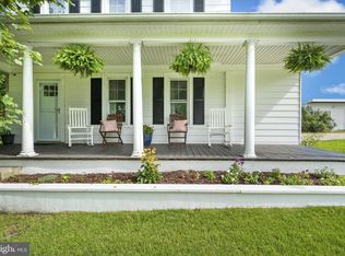 4270 Hunting Creek Rd, Huntingtown, MD 20639