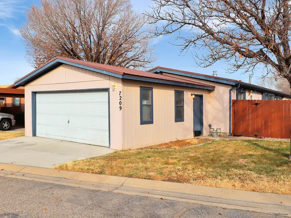 7209 Canary Ln NE, Albuquerque, NM 87109