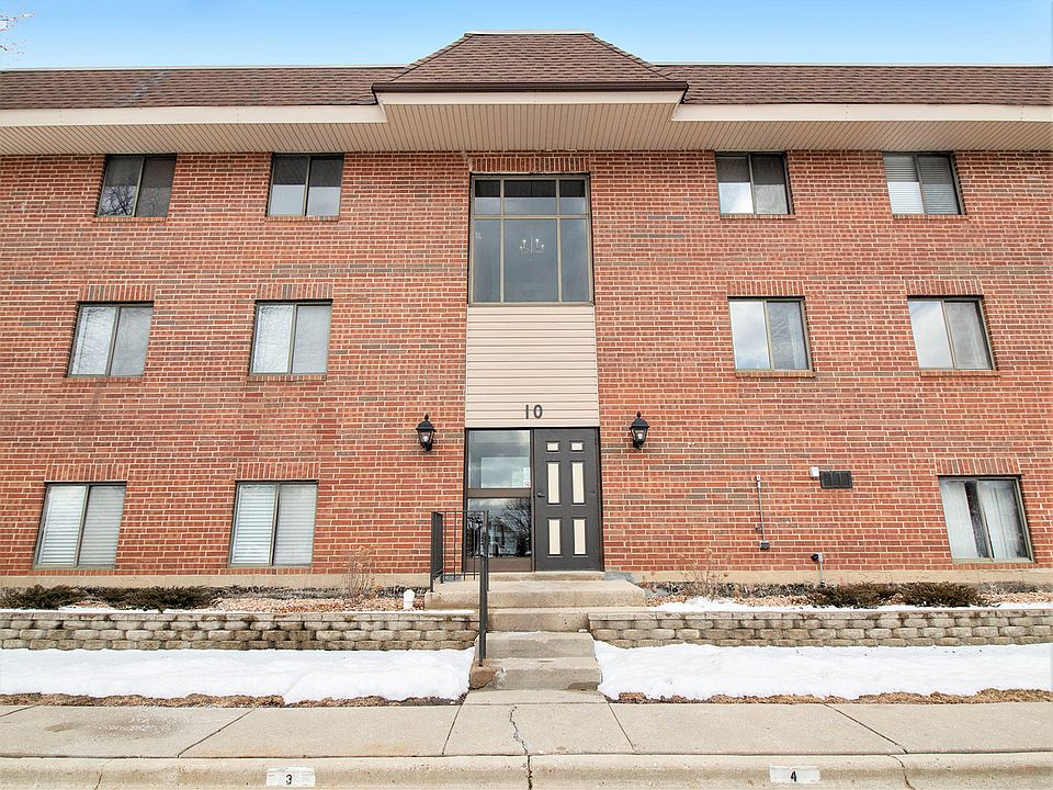 1st image of 10 E Fountainview Ln APT 3A