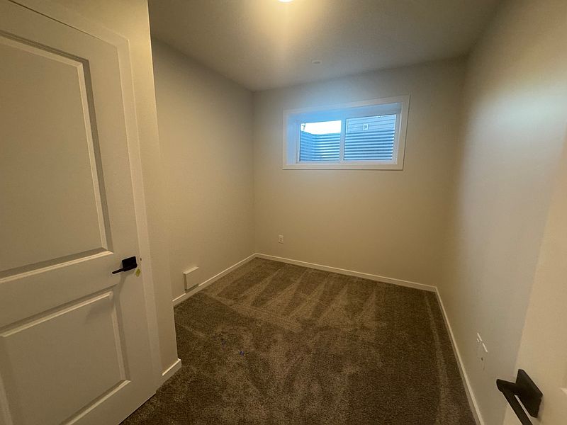 Fort Saskatchewan Apartment for rent - 2 Bedrooms — photo 6