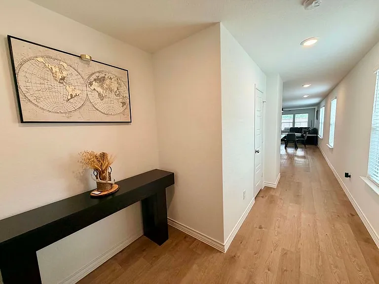 4028 Lily Glade Ln — Photo 4