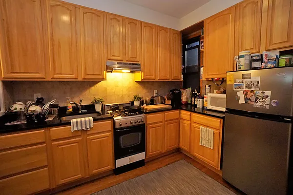 Rented by Compass | media 9