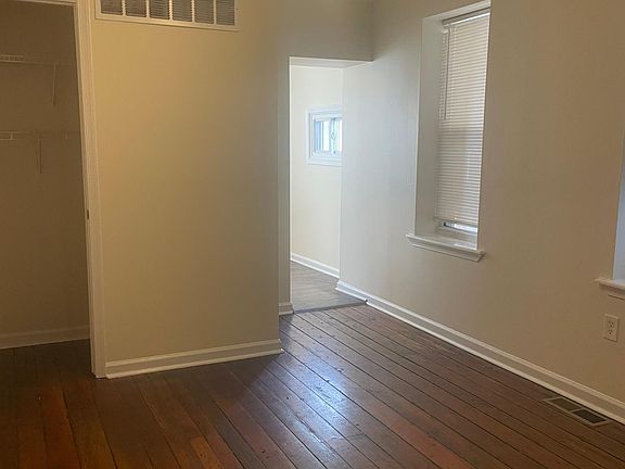 2nd image of 204 N Harrison 1/2 St