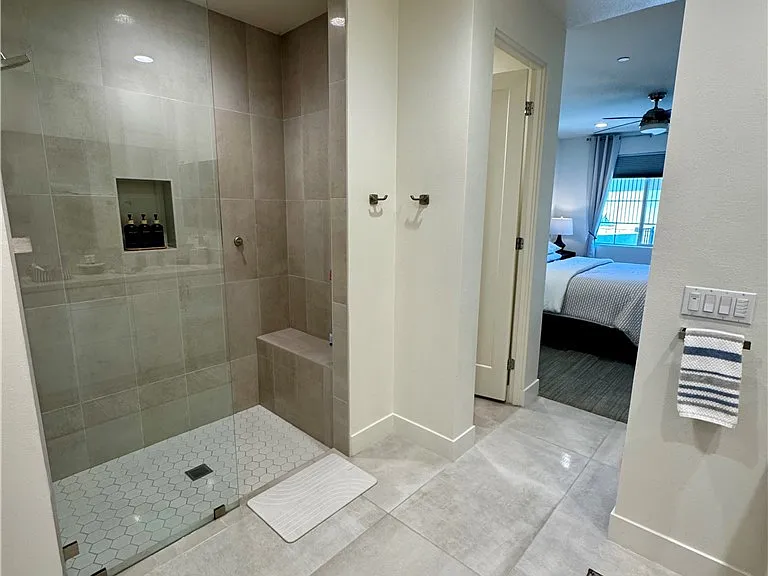 80118 Whisper Rock Way — Photo 9
