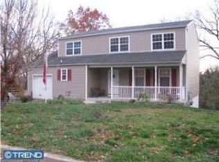 1050 Buchanan Dr, Langhorne, PA 19047