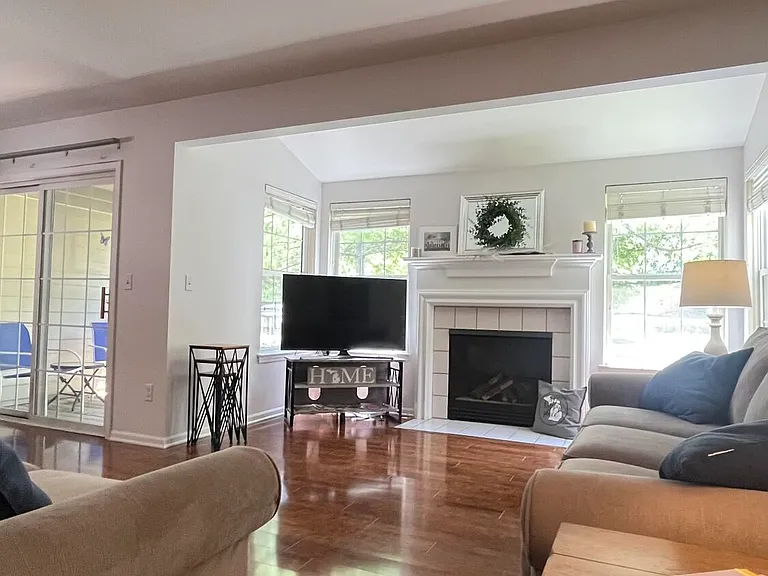 771 Taylor St — Photo 5
