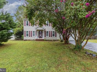 6101 Three Cedars Ln, Fredericksburg, VA 22407