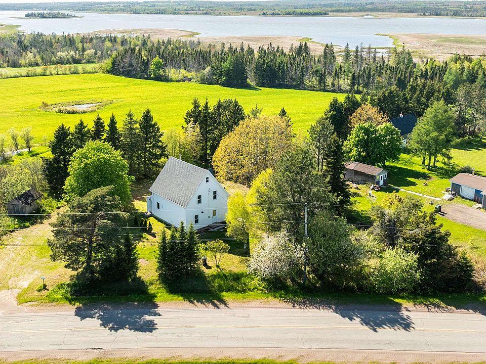 1st image of 3293 Fort Augustus Rd