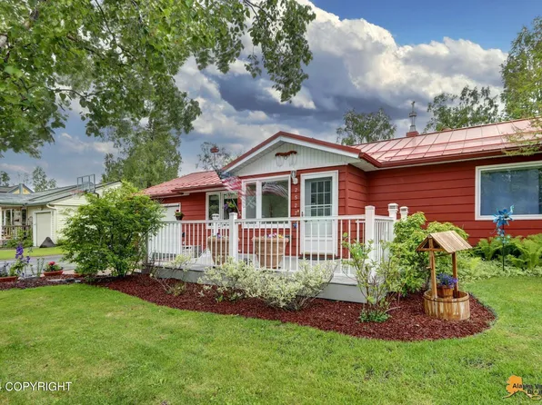 2527 Douglas Dr, Anchorage, AK 99517