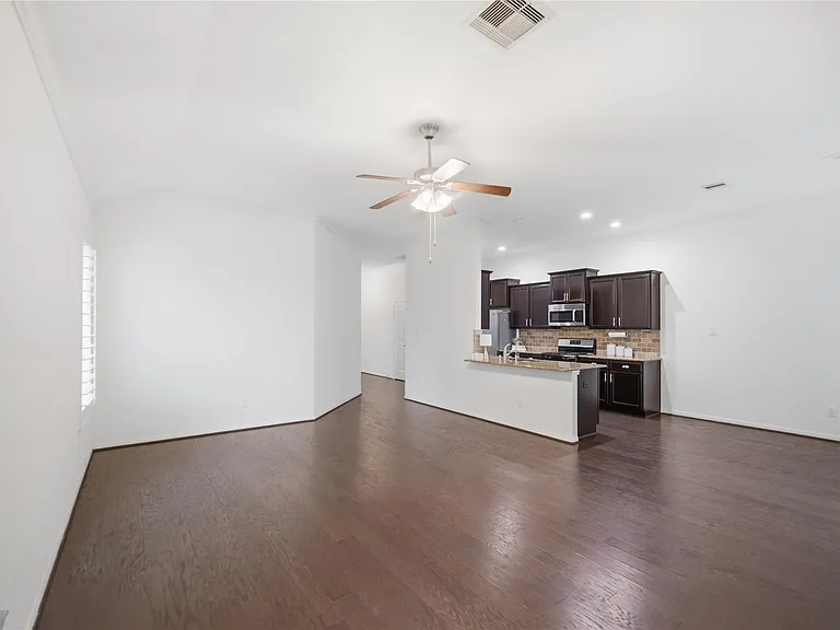 3831 Daintree Park Dr — Photo 6