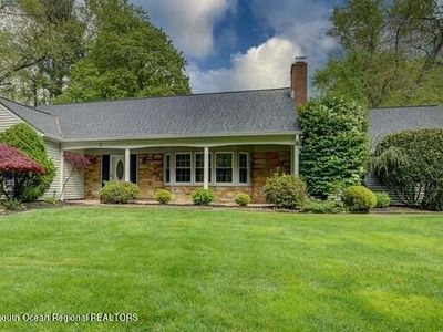 2 Lafayette Mills Road, Manalapan, NJ, 07726